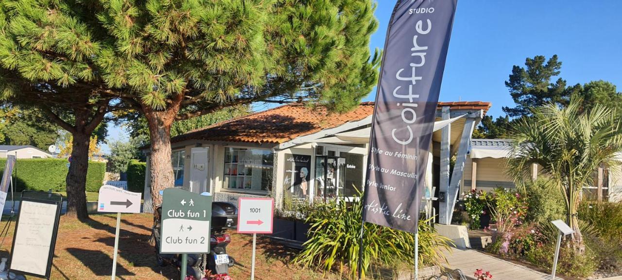 Mobilhome 2Ch Climatise-Terrasse Fermee-4 Velos-Camping 4 Etoiles Les Charmettes Les Mathes Exterior photo